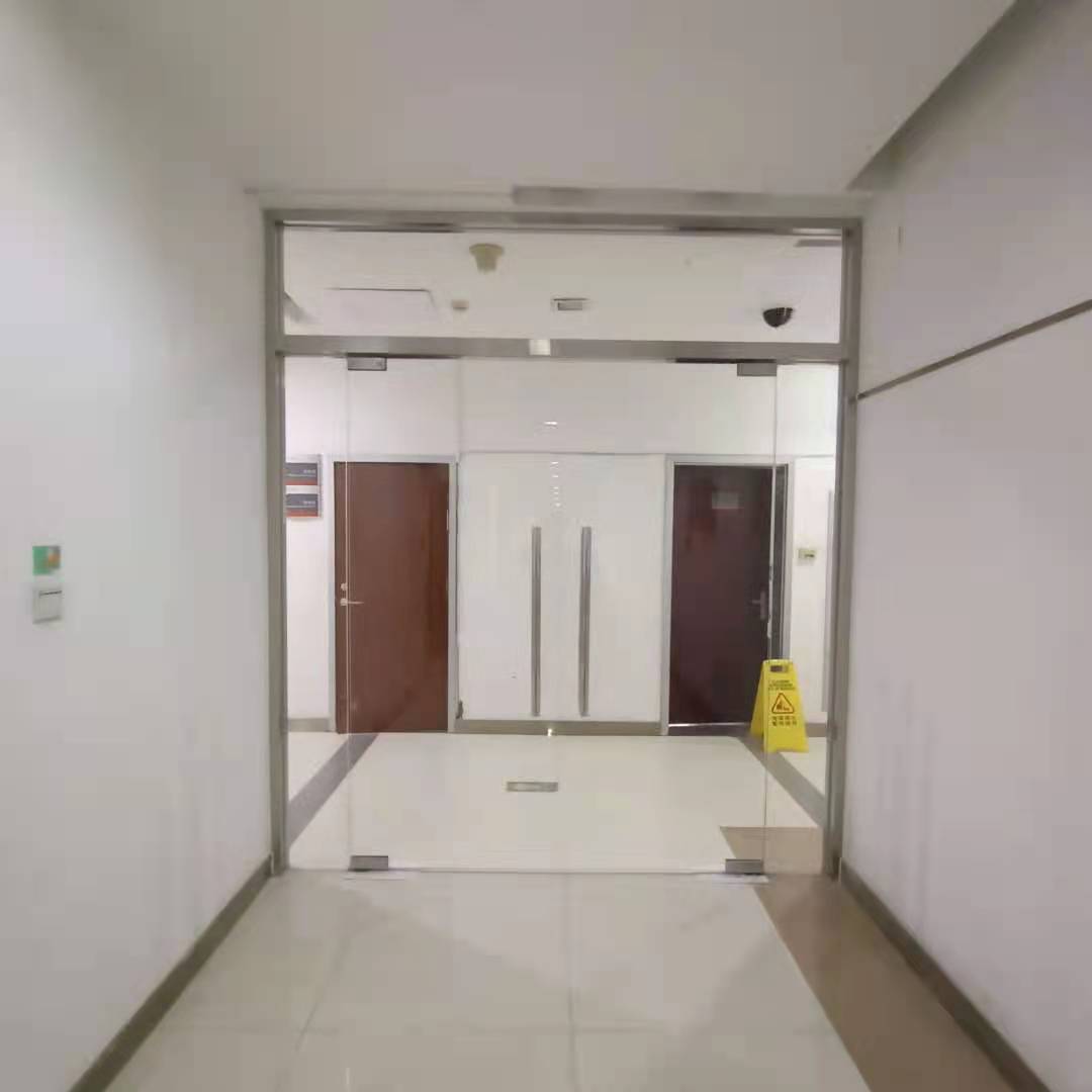 玻璃安装维修的基本过程